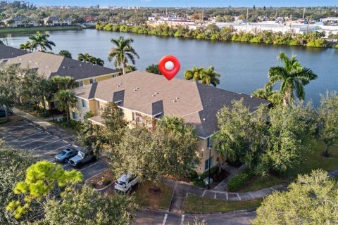 Condominio en Bradenton, Florida, 2 dormitorios № 2104652