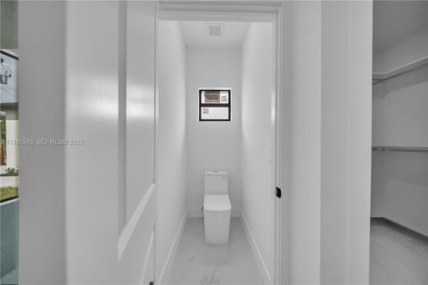 Villa ou maison à vendre à Lehigh Acres, Floride: 3 chambres № 2046890 - photo 13