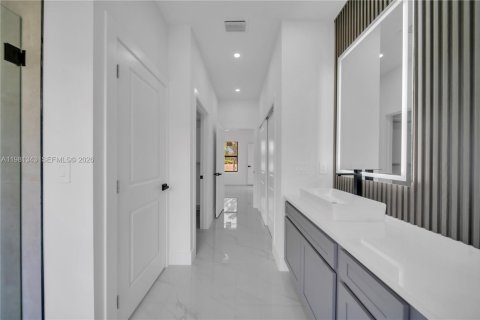 Villa ou maison à vendre à Lehigh Acres, Floride: 3 chambres № 2046890 - photo 8