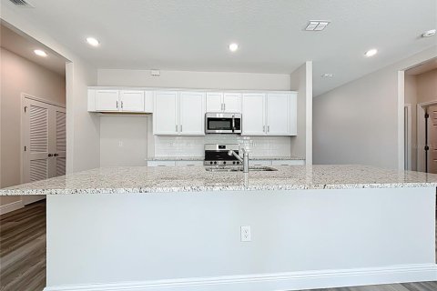 Villa ou maison à vendre à North Port, Floride: 4 chambres, 168.15 m2 № 2152087 - photo 21