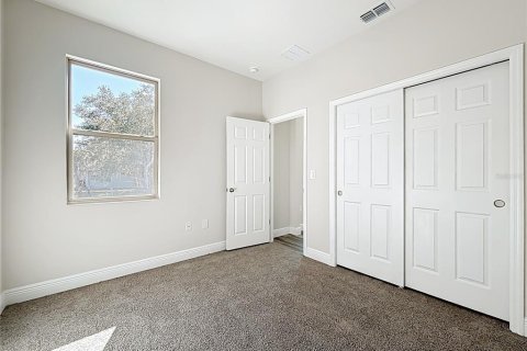 Villa ou maison à vendre à North Port, Floride: 4 chambres, 168.15 m2 № 2152087 - photo 28