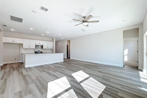 Villa ou maison à vendre à North Port, Floride: 4 chambres, 168.15 m2 № 2152087 - photo 23