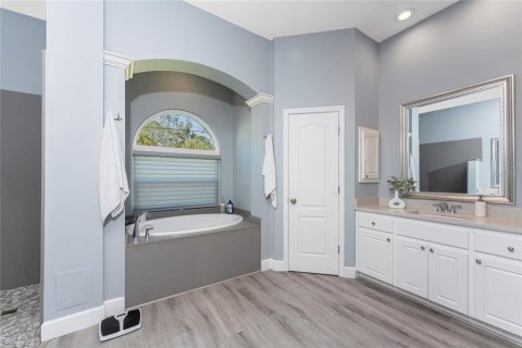 Casa en venta en Port Charlotte, Florida, 3 dormitorios, 218.13 m2 № 1558218 - foto 28