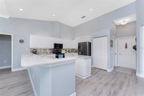 Casa en venta en Port Charlotte, Florida, 3 dormitorios, 218.13 m2 № 1558218 - foto 8