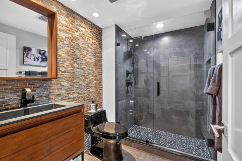 Adosado en venta en Fort Lauderdale, Florida, 3 dormitorios, 397.62 m2 № 2353063 - foto 28