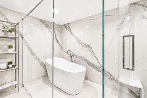 Adosado en venta en Fort Lauderdale, Florida, 3 dormitorios, 397.62 m2 № 2353063 - foto 11