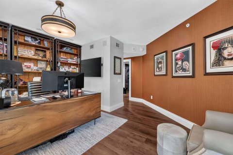 Adosado en venta en Fort Lauderdale, Florida, 3 dormitorios, 397.62 m2 № 2353063 - foto 24