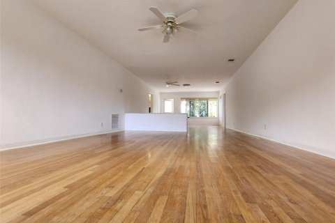Casa en alquiler en Hollywood, Florida, 2 dormitorios, 142.23 m2 № 1224825 - foto 1