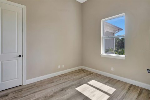 House in Port Charlotte, Florida 4 bedrooms, 209.31 sq.m. № 1843051 - photo 21