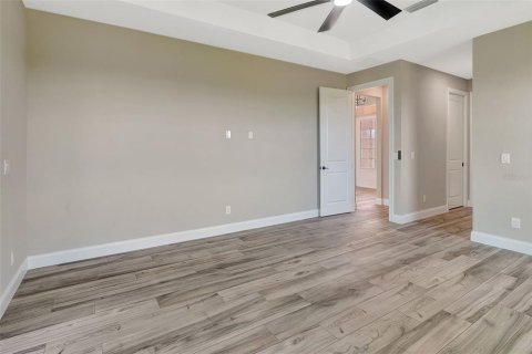 House in Port Charlotte, Florida 4 bedrooms, 209.31 sq.m. № 1843051 - photo 27