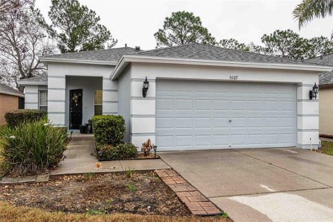 Villa ou maison à Wesley Chapel, Floride 3 chambres, 138.61 m2 № 2101290