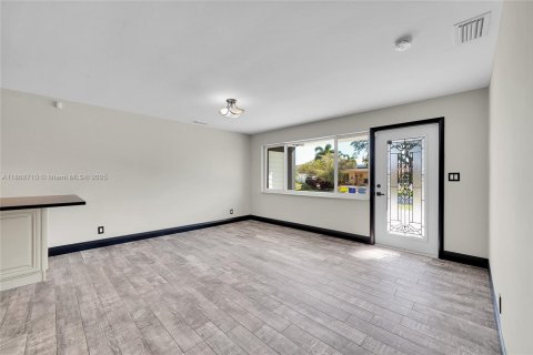 Casa en venta en Pompano Beach, Florida, 3 dormitorios, 173.63 m2 № 1921601 - foto 6