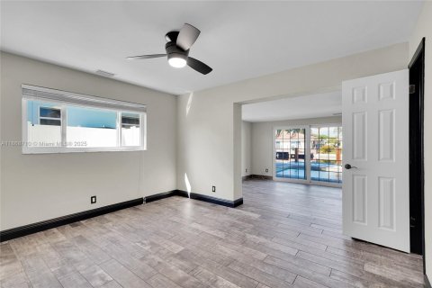 Casa en venta en Pompano Beach, Florida, 3 dormitorios, 173.63 m2 № 1921601 - foto 22