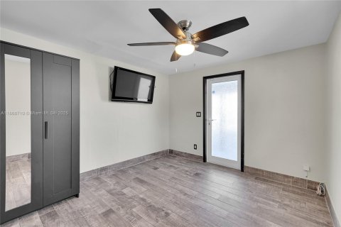 Casa en venta en Pompano Beach, Florida, 3 dormitorios, 173.63 m2 № 1921601 - foto 14