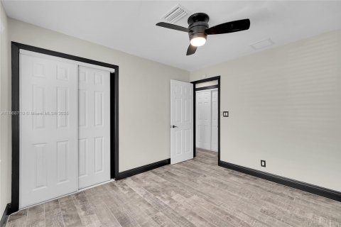 Casa en venta en Pompano Beach, Florida, 3 dormitorios, 173.63 m2 № 1921601 - foto 16