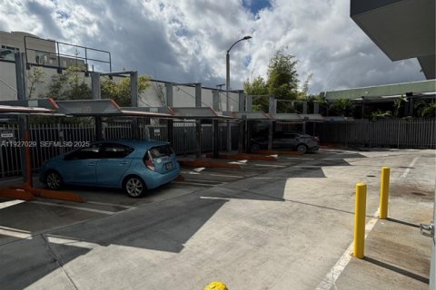 Copropriété à vendre à Miami, Floride: 2 chambres, 139.35 m2 № 1987380 - photo 11