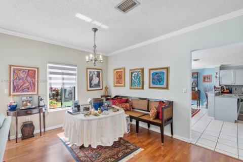 Villa ou maison à vendre à Miami, Floride: 3 chambres, 150.87 m2 № 2084855 - photo 10