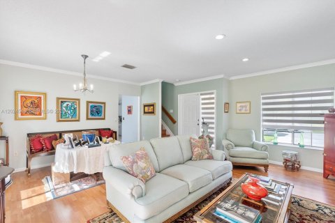 Villa ou maison à vendre à Miami, Floride: 3 chambres, 150.87 m2 № 2084855 - photo 7