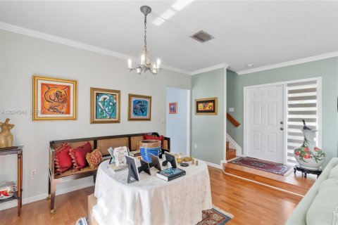 Villa ou maison à vendre à Miami, Floride: 3 chambres, 150.87 m2 № 2084855 - photo 8