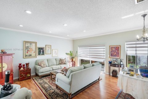 Villa ou maison à vendre à Miami, Floride: 3 chambres, 150.87 m2 № 2084855 - photo 5