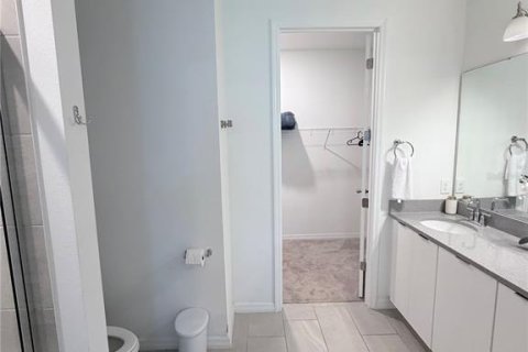 Villa ou maison à louer à Davenport, Floride: 3 chambres, 211.82 m2 № 2383783 - photo 12
