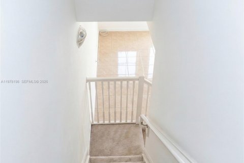 Adosado en venta en Fort Lauderdale, Florida, 2 dormitorios, 155.98 m2 № 2049332 - foto 14