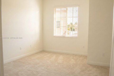 Adosado en venta en Fort Lauderdale, Florida, 2 dormitorios, 155.98 m2 № 2049332 - foto 16