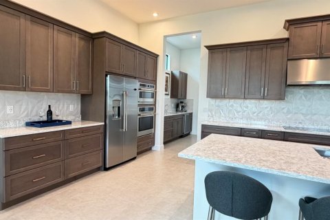 Villa ou maison à vendre à Port St. Lucie, Floride: 3 chambres, 257.9 m2 № 2293435 - photo 10