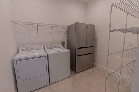 Villa ou maison à vendre à Port St. Lucie, Floride: 3 chambres, 257.9 m2 № 2293435 - photo 24