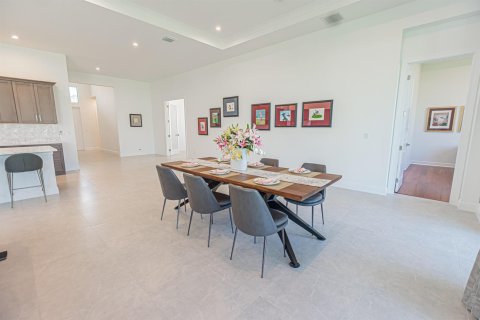 Villa ou maison à vendre à Port St. Lucie, Floride: 3 chambres, 257.9 m2 № 2293435 - photo 5