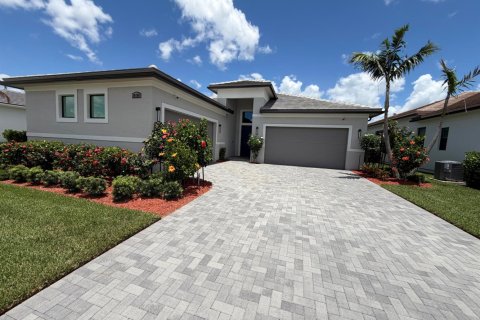 Villa ou maison à Port St. Lucie, Floride 3 chambres, 257.9 m2 № 2293435