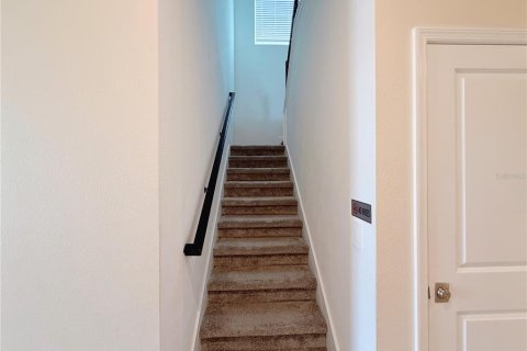 Villa ou maison à vendre à Davenport, Floride: 6 chambres, 305.74 m2 № 2397113 - photo 28
