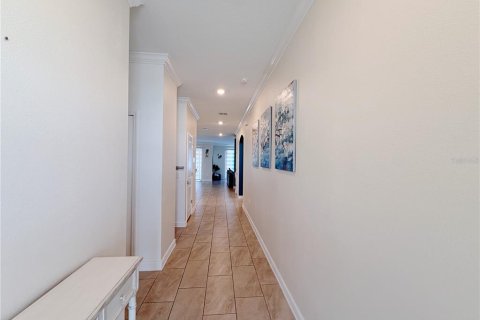 Villa ou maison à vendre à Davenport, Floride: 6 chambres, 305.74 m2 № 2397113 - photo 4