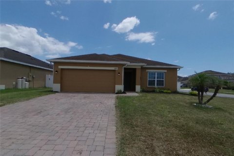 House in Kissimmee, Florida 4 bedrooms, 169.08 sq.m. № 2220638