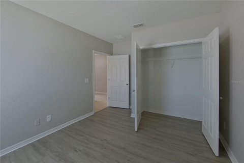 House in Kissimmee, Florida 4 bedrooms, 169.08 sq.m. № 2220638 - photo 8
