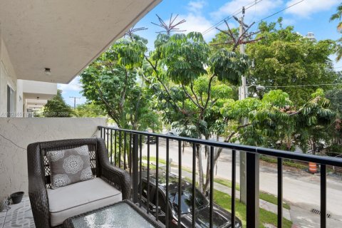 Condo in North Miami Beach, Florida, 1 bedroom  № 1811788 - photo 15