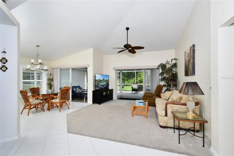 House in Punta Gorda, Florida 3 bedrooms, 160.63 sq.m. № 1913256 - photo 7