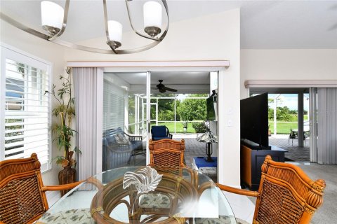 House in Punta Gorda, Florida 3 bedrooms, 160.63 sq.m. № 1913256 - photo 18