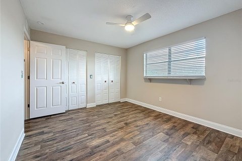 Condo in Saint Petersburg, Florida, 1 bedroom  № 1800262 - photo 3