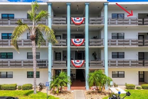Condo in Saint Petersburg, Florida, 1 bedroom  № 1800262 - photo 7