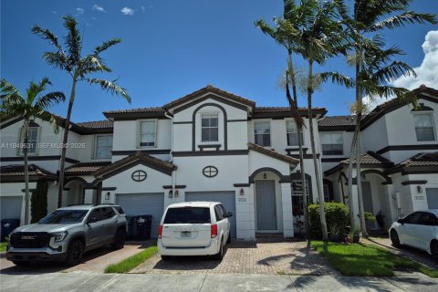 Touwnhouse à Doral, Floride 4 chambres, 175.96 m2 № 2019549