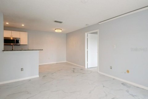 Copropriété à vendre à Lake Mary, Floride: 2 chambres, 83.52 m2 № 1784931 - photo 25