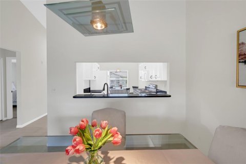 Купить кондоминиум в Сарасота, Флорида 8 комнат, 115.01м2, № 2232392 - фото 14