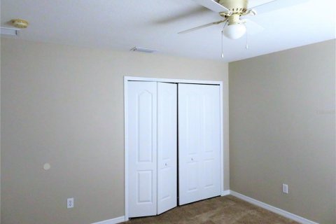 Villa ou maison à louer à Ruskin, Floride: 4 chambres, 237.64 m2 № 2420169 - photo 19