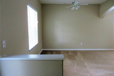 Villa ou maison à louer à Ruskin, Floride: 4 chambres, 237.64 m2 № 2420169 - photo 3