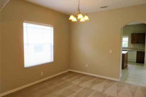 Villa ou maison à louer à Ruskin, Floride: 4 chambres, 237.64 m2 № 2420169 - photo 6