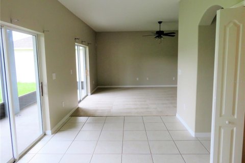 Villa ou maison à louer à Ruskin, Floride: 4 chambres, 237.64 m2 № 2420169 - photo 8