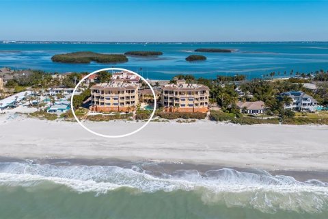 Condominio en Longboat Key, Florida, 3 dormitorios № 2118252