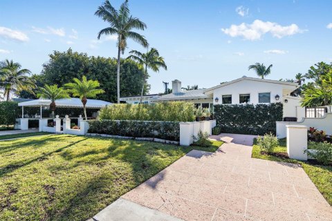 Villa ou maison à West Palm Beach, Floride 3 chambres, 154.78 m2 № 2087424