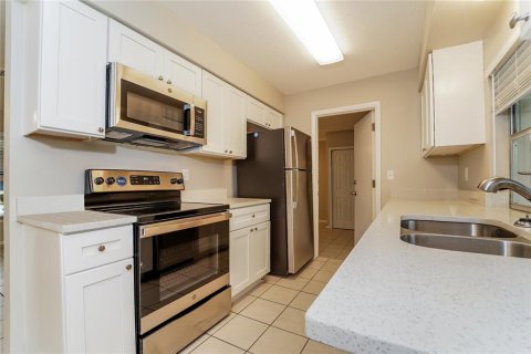 Casa en alquiler en Sarasota, Florida, 4 dormitorios, 131.74 m2 № 1913623 - foto 7